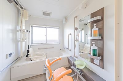 Best Walk-in Tub Replacement Contractors in Chesterfield, MO